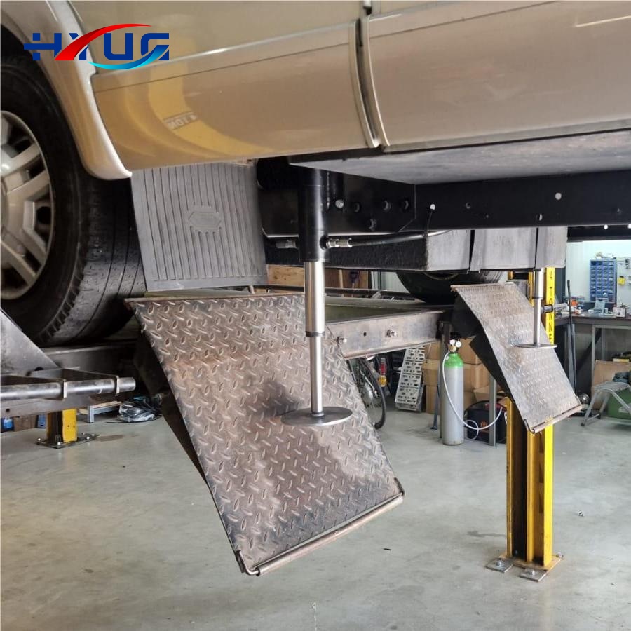 EU/US Standard RV Hydraulic Auto-Leveling Steel Piston Cylinder Support Kit with Control Panel for Motorhomes