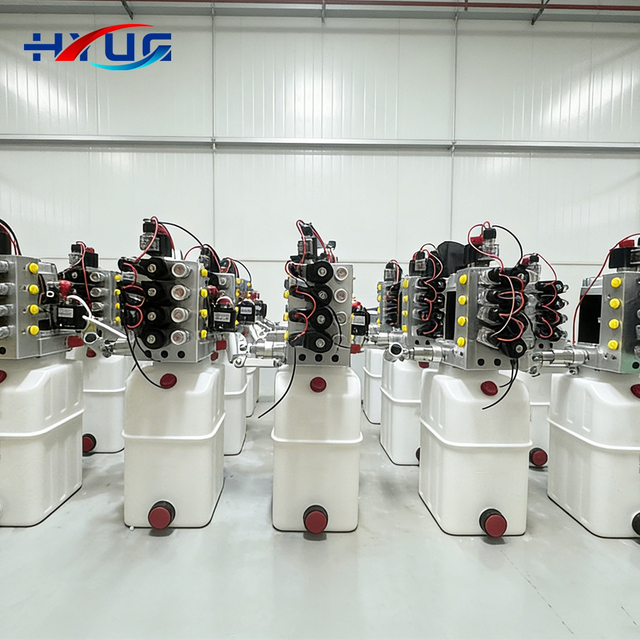 EU/US Standard RV Hydraulic Auto-Leveling Steel Piston Cylinder Support Kit with Control Panel for Motorhomes