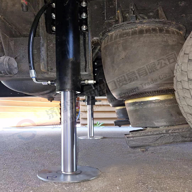 European Hot Sale 4 Stable Outriggers Hydraulic Cylinder Double Acting Auto Leveling System 12 Volt DC for RV Camper Motor Home